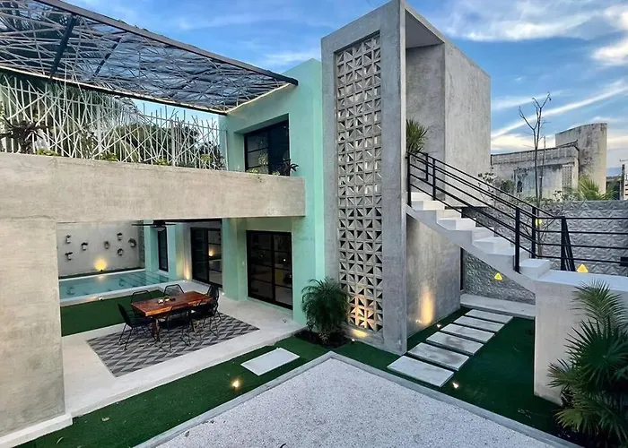Full 2 Story Jade House