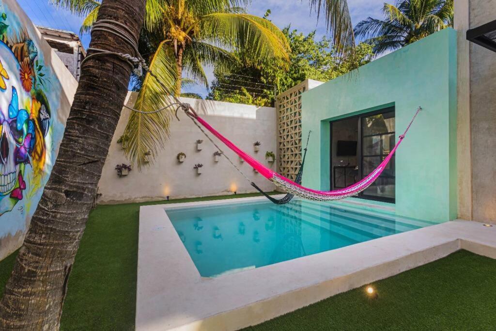 Full 2 Story Jade House * Cozumel